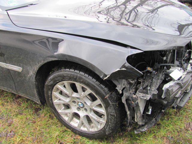 Naprawa powypadkowa OC AC BMW 750