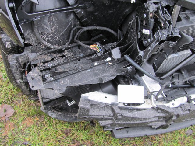 Naprawa powypadkowa OC AC BMW 750